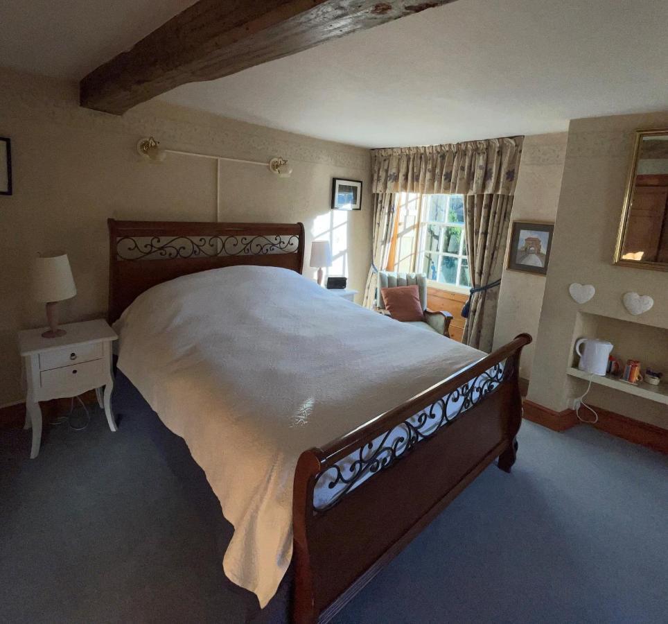 Norton House Bed & Breakfast & Cottages Whitchurch  Exterior photo